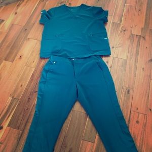 COPY - Figs Caribbean Blue Scrub Set🌺 XL/XXL